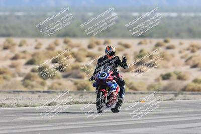 media/Nov-01-2025-CVMA (Sat) [[fc0f7531b8]]/Race 10-Formula Superbike-Supersport Open/